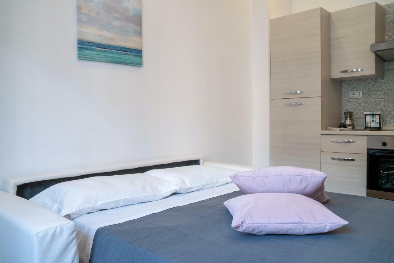 Sea Window Apartment *